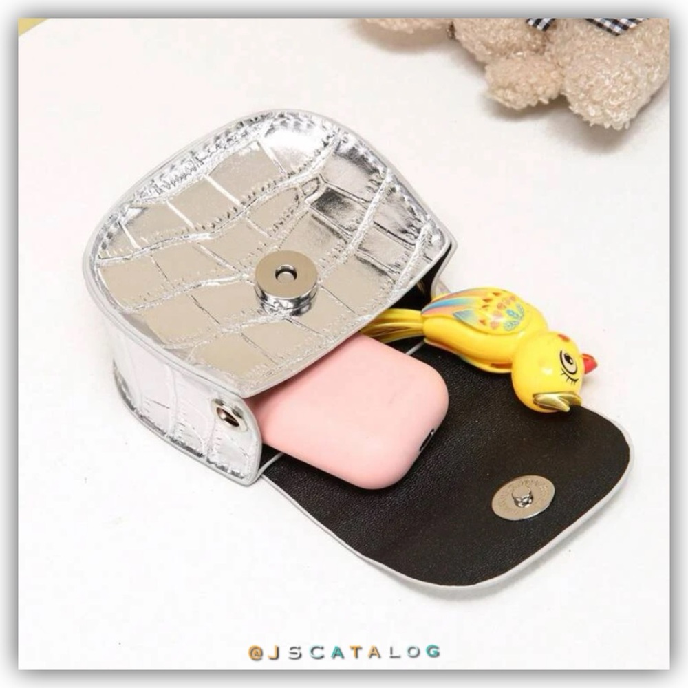 NEW Silver Leather Crossbody Coin Purse Bag - Picture 2 of 9
